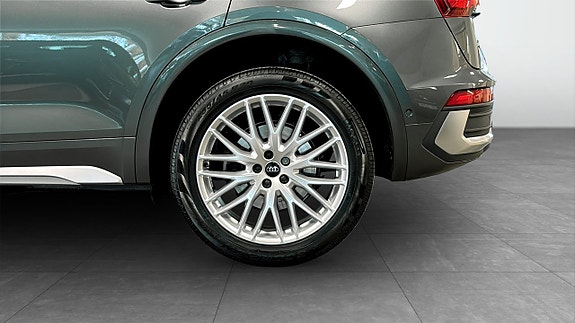 Audi Q5 6 of 16