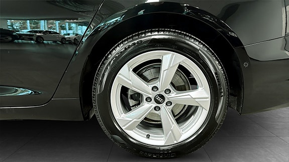 Audi A6 6 of 16