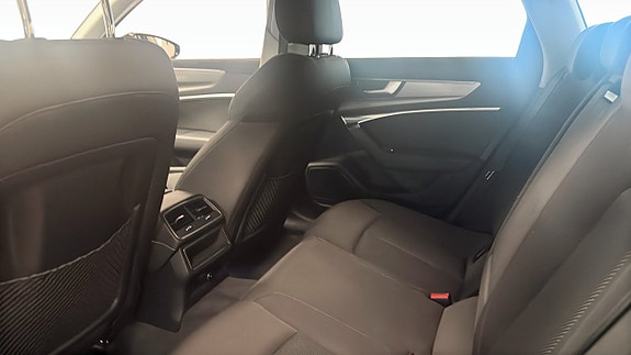 Audi A6 11 of 16