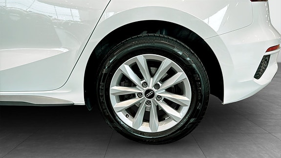 Audi A3 6 of 14
