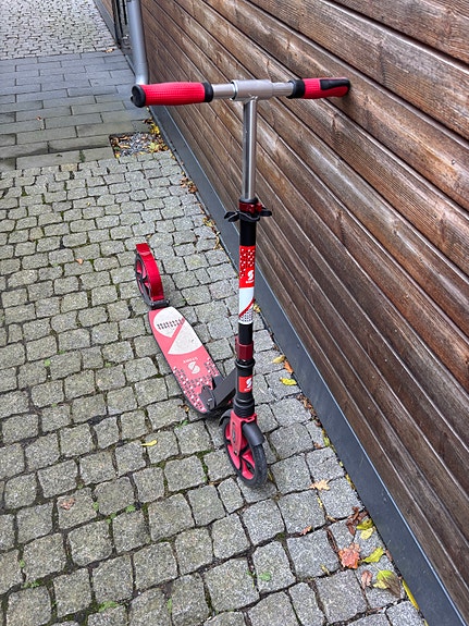 Product image 1 of 7