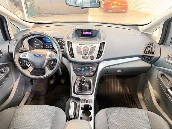 Ford C-Max 14 of 21