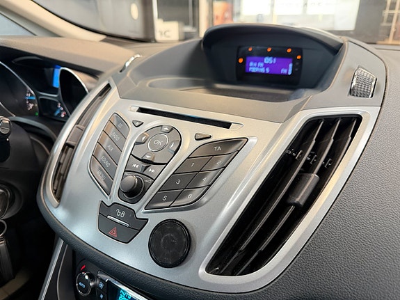 Ford C-Max 17 of 21