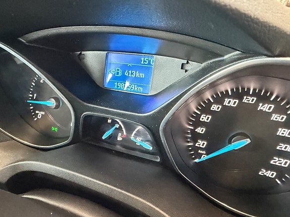 Ford C-Max 19 of 21