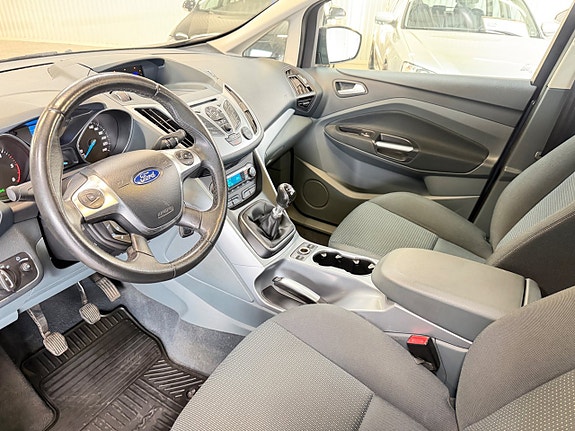 Ford C-Max 11 of 21