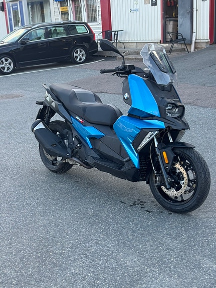 BMW C 400 X 6 of 7