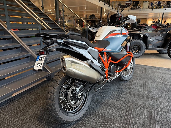 KTM 1390 SUPER ADVENTURE R *DEMO* 2 of 9