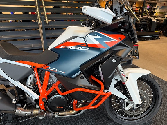 KTM 1390 SUPER ADVENTURE R *DEMO* 4 of 9