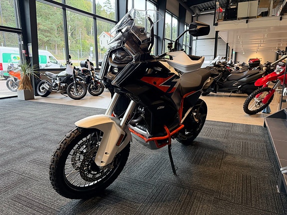 KTM 1390 SUPER ADVENTURE R *DEMO* 7 of 9