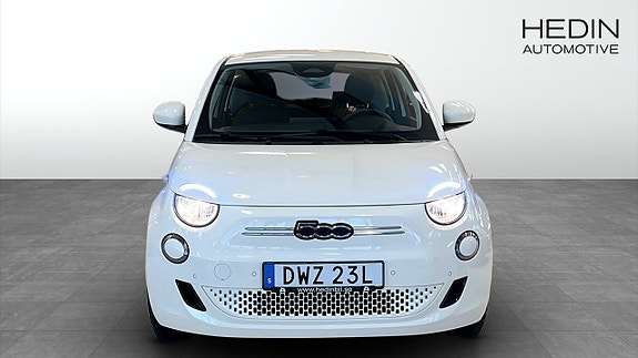 Fiat 500e 8 of 10