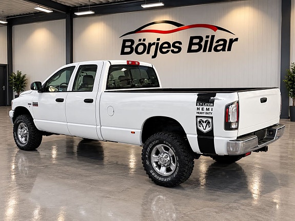 Dodge RAM 2500 4 of 8