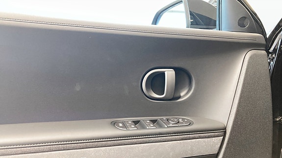 Hyundai Ioniq 5 11 of 12