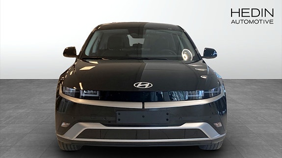 Hyundai Ioniq 5 8 of 12