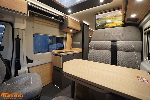 Malibu 640 LE GT Skyview, Stor kyl, Dieselpanna, 4000kg 3 of 19
