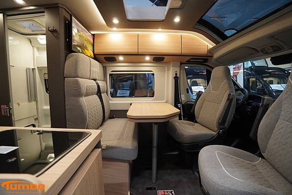 Malibu 640 LE GT Skyview, Stor kyl, Dieselpanna, 4000kg 4 of 19