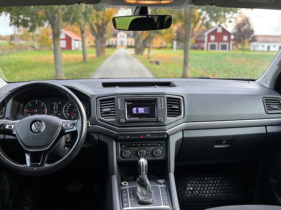 Volkswagen Amarok 9 of 11