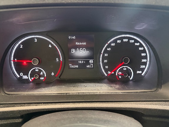 Volkswagen Caddy Maxi 13 of 18