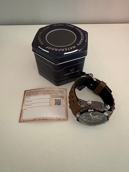 Product image 1 of 6