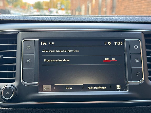 Opel Vivaro 23 of 25