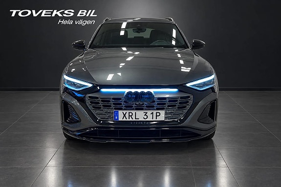 Audi Q8 e-tron 2 of 15