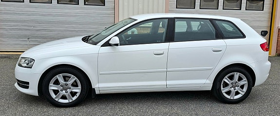 Audi A3 9 of 12