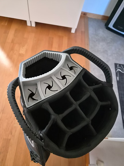 Helix H2NO golfbag svart
