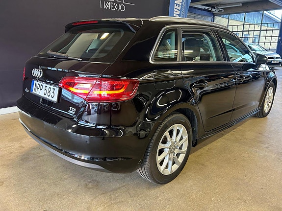 Audi A3 3 of 22
