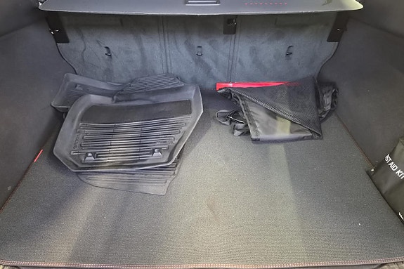 Volvo XC60 19 of 22