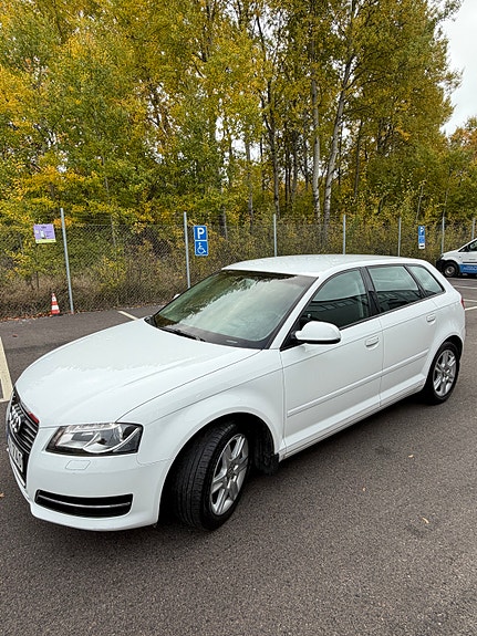 Audi A3 4 of 7