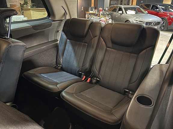 Mercedes-Benz GL350 24 of 27