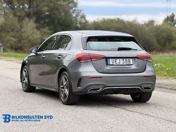 Mercedes-Benz A 250 e 15 of 17