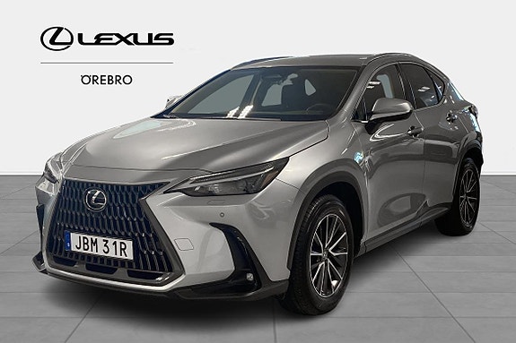 Lexus NX450h+ 3 of 10