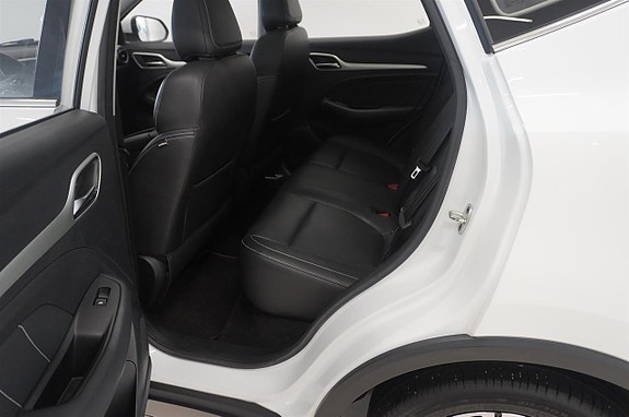 MG ZS 7 of 16