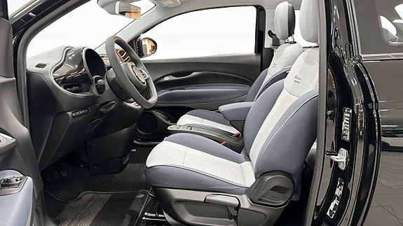 Fiat 500C 9 of 16
