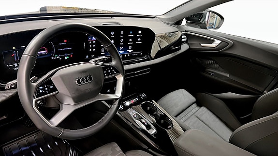 Audi A5 7 of 24