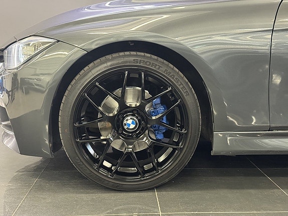 BMW 320d 3 of 23