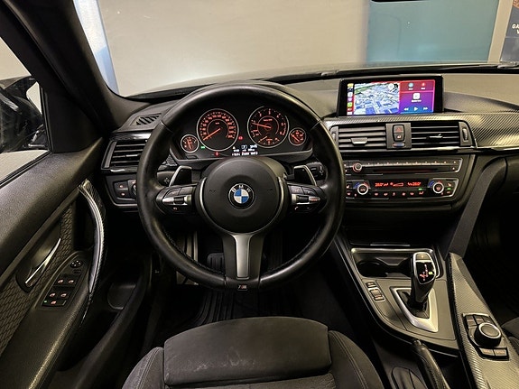 BMW 320d 15 of 23