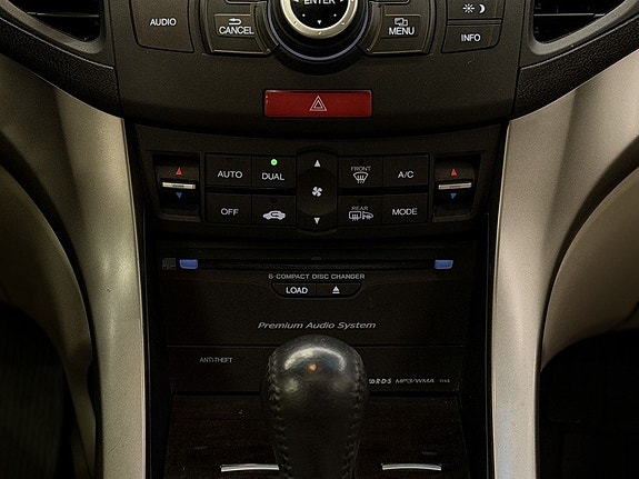 Honda Accord 21 of 23