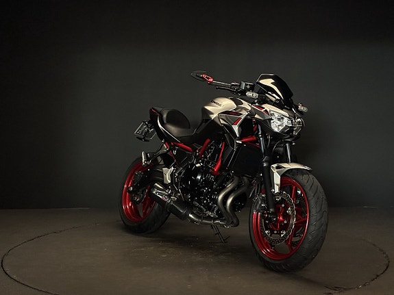 Kawasaki Z650 - Slipon, Tailtidy mm 3 of 6