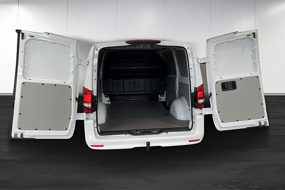 Mercedes-Benz Vito 114 11 of 13