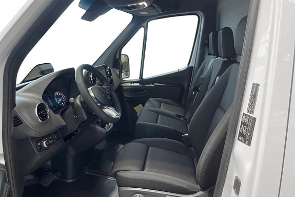 Mercedes-Benz Sprinter 314 11 of 13