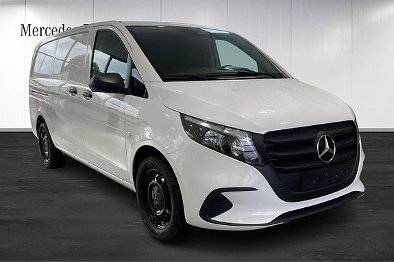 Mercedes-Benz Vito 114 2 of 13