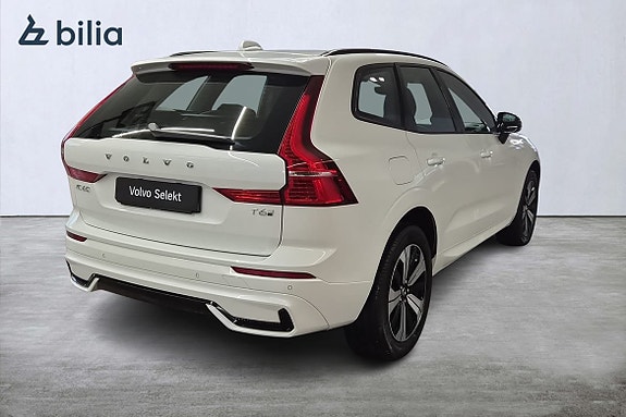 Volvo XC60 10 of 23