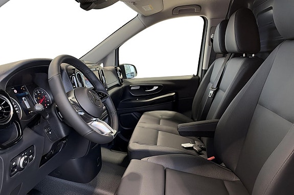 Mercedes-Benz Vito 119 14 of 19