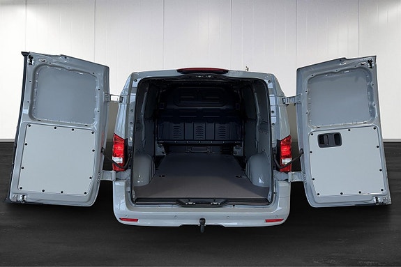Mercedes-Benz Vito 119 11 of 19