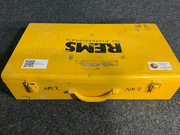Product image 9 of 9