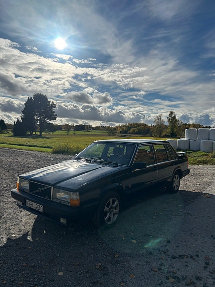Volvo 740 4 of 8
