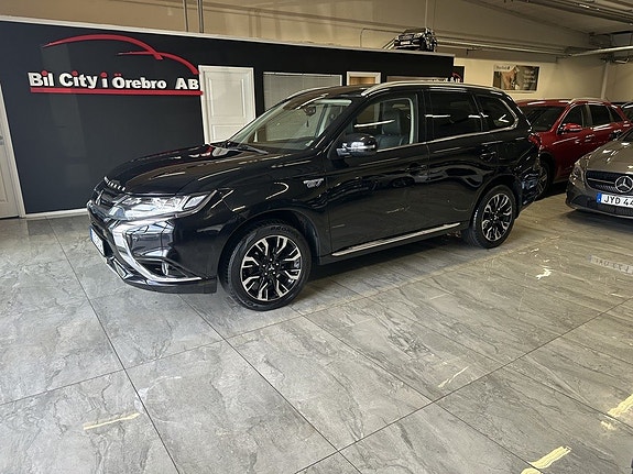 Mitsubishi Outlander 3 of 23