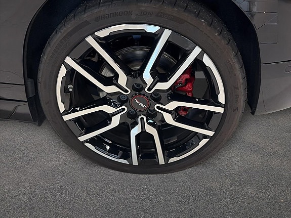 MINI John Cooper Works 11 of 16
