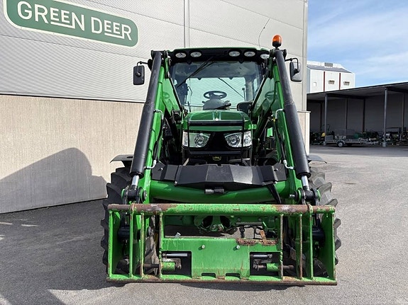 John Deere 6125 R 2 of 7